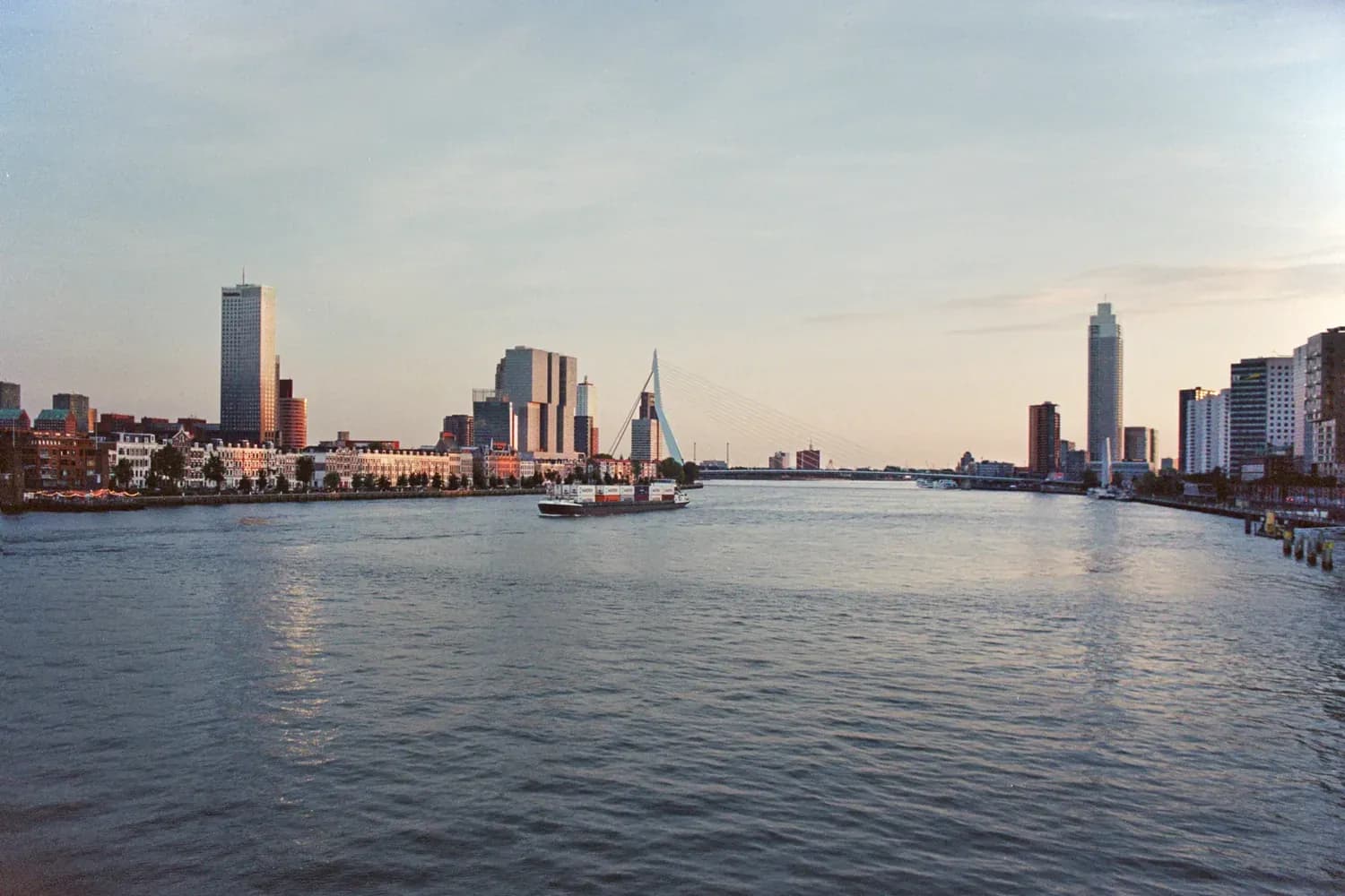Analog portra400 Rotterdam cityview sunset
