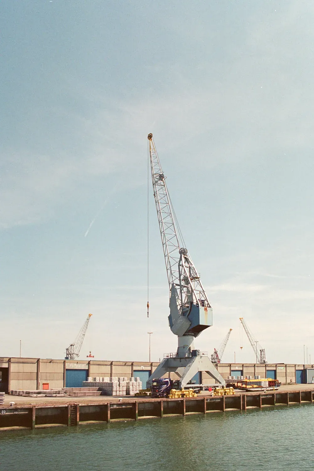 Analog film portra400 Haven Van Rotterdam